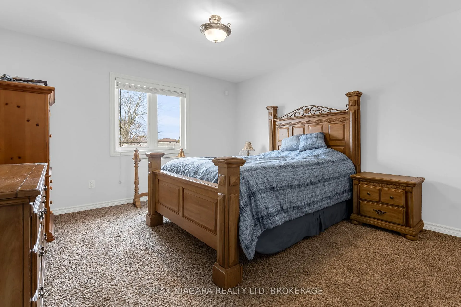 Photo 17 of 4750 Baldwin Avenue, Niagara Falls, Ascot — HOMEH