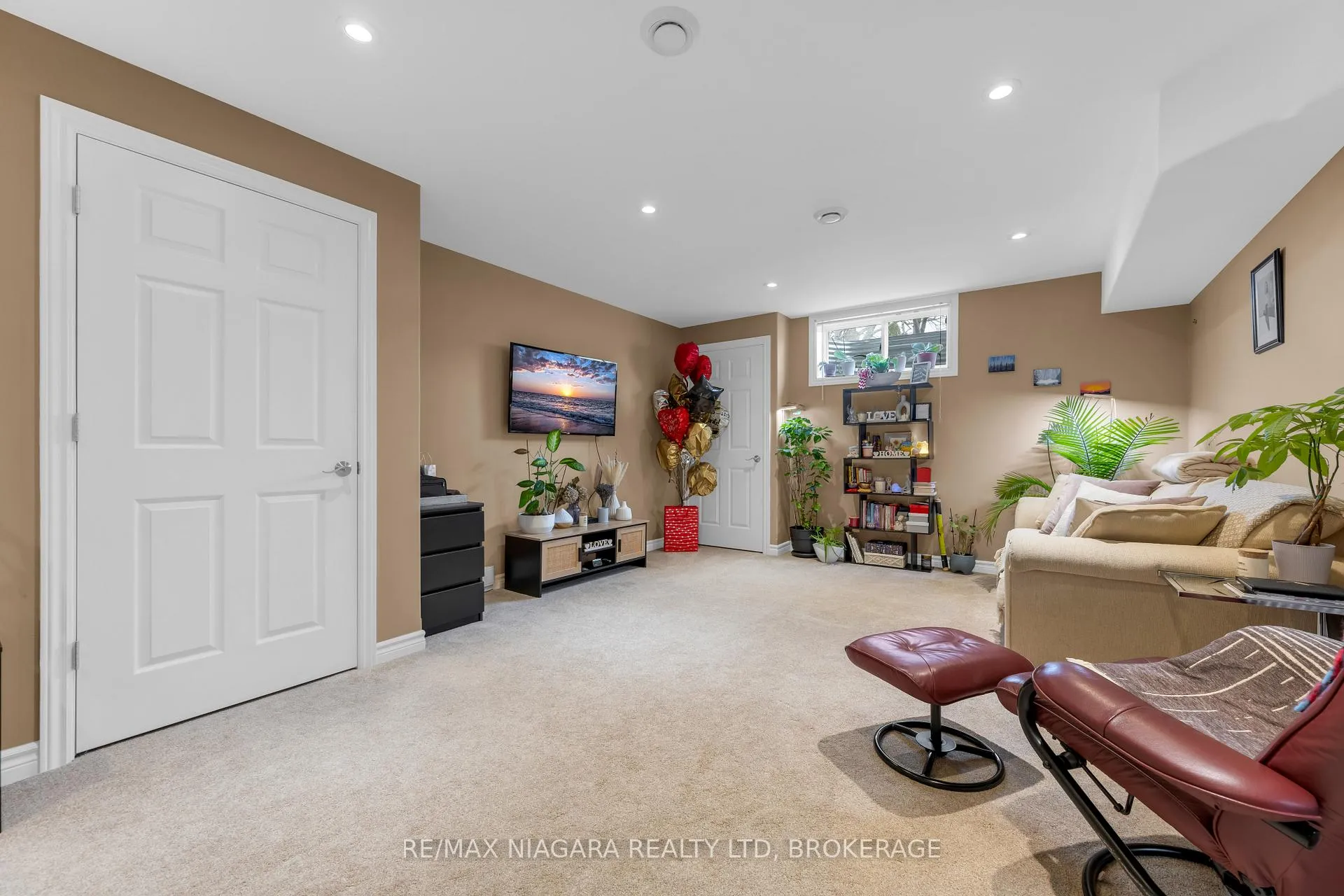 Photo 25 of 4750 Baldwin Avenue, Niagara Falls, Ascot — HOMEH