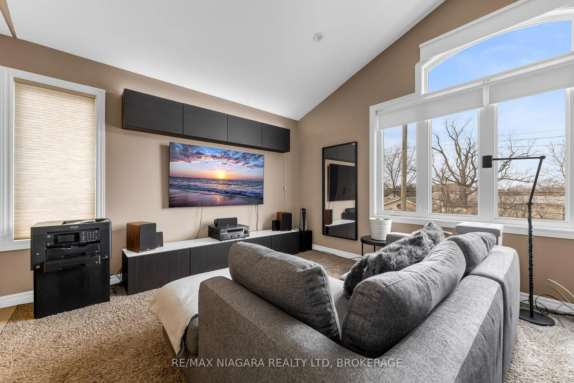 Photo 32 of 4750 Baldwin Avenue, Niagara Falls, Ascot — HOMEH