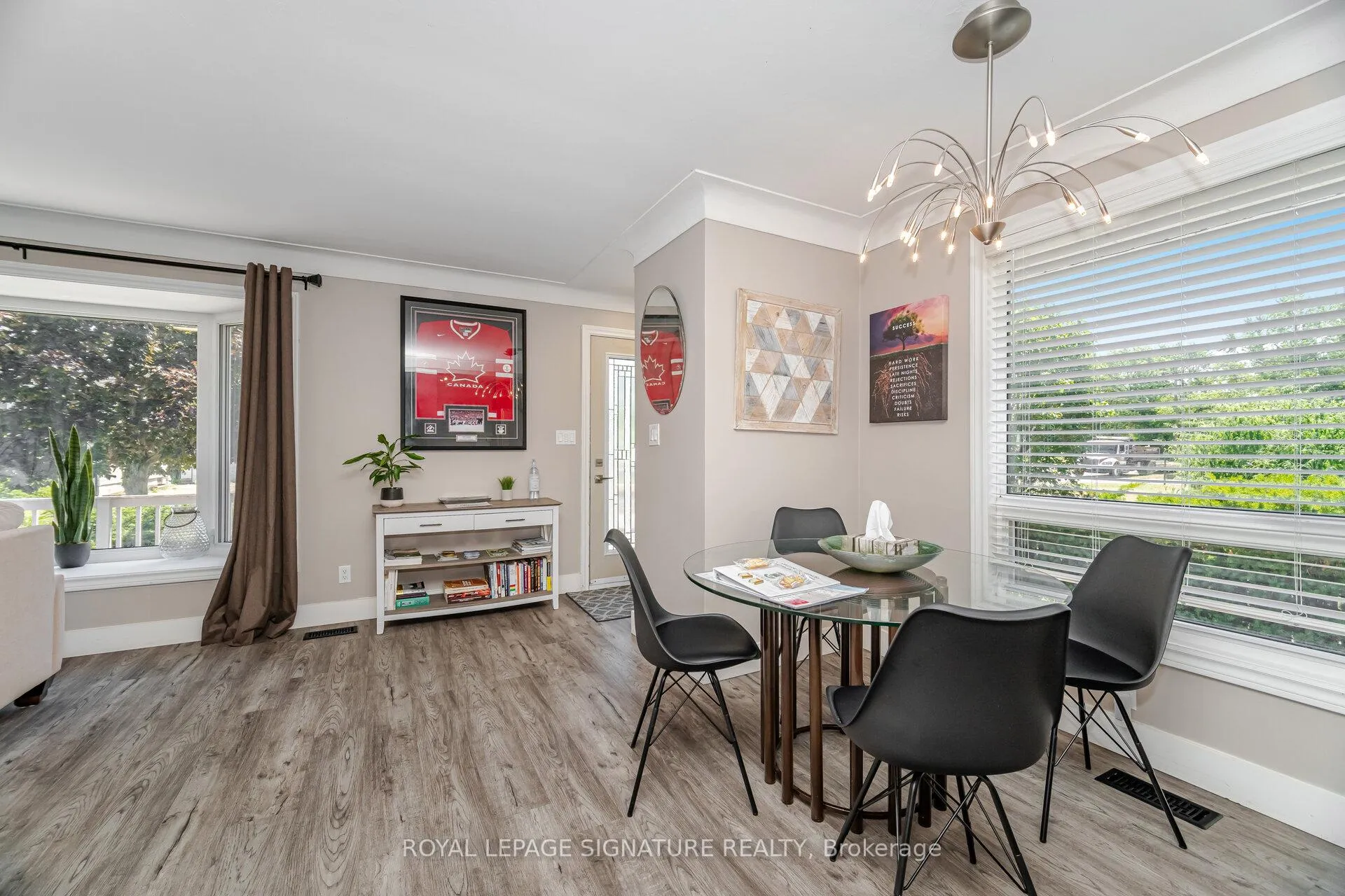 Photo 10 of 77 Fairview Road, Grimsby, Grimsby Beach — HOMEH