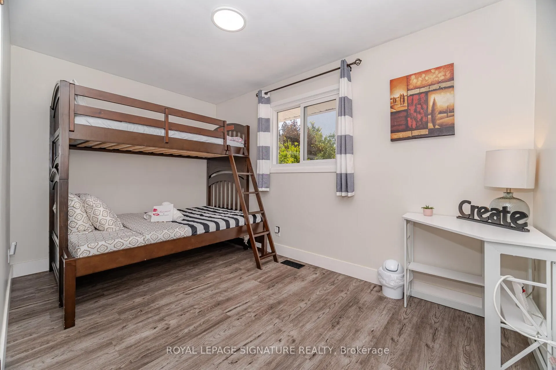 Photo 18 of 77 Fairview Road, Grimsby, Grimsby Beach — HOMEH