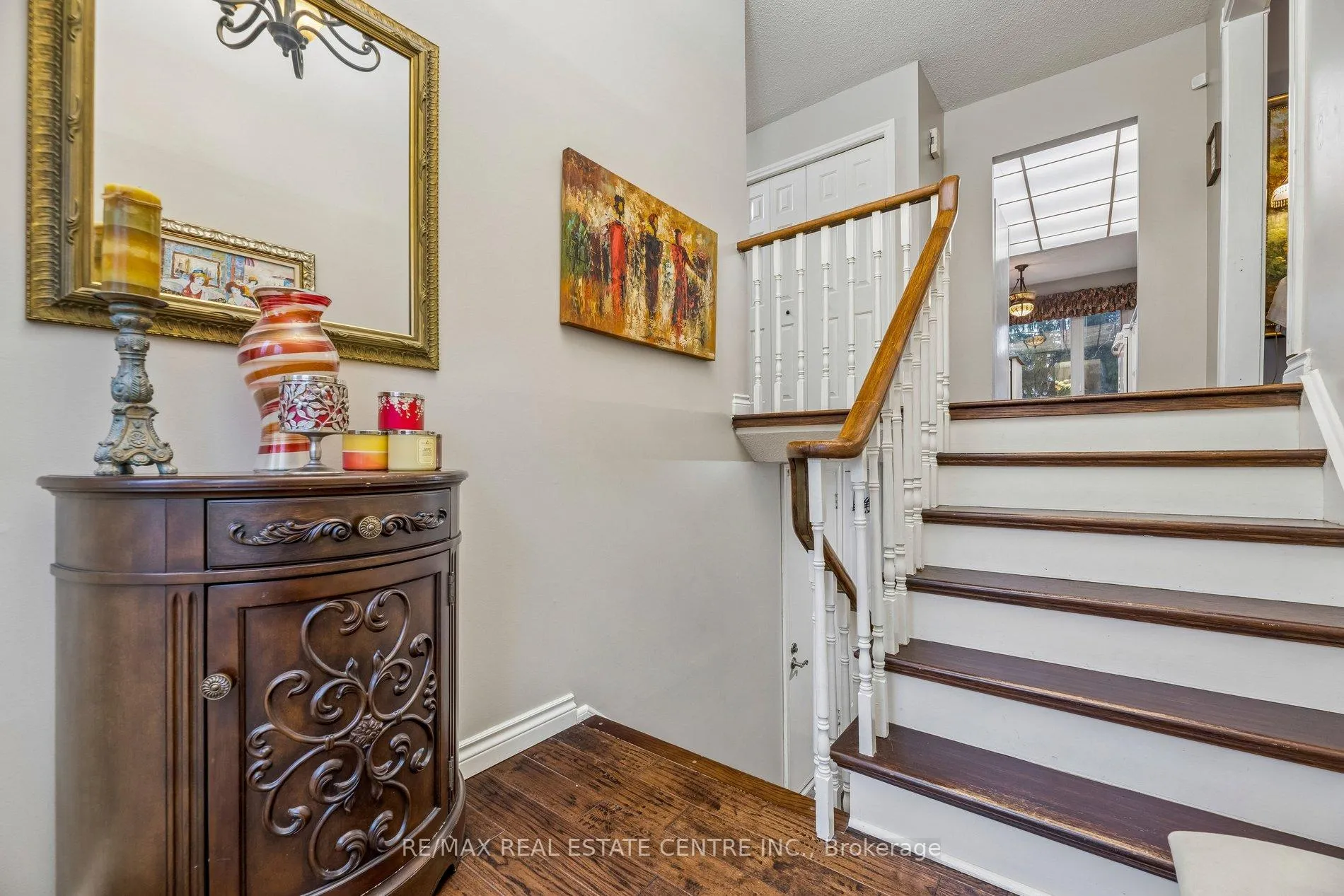 Photo 4 of 325 Aztec Drive, Oshawa, McLaughlin — HOMEH