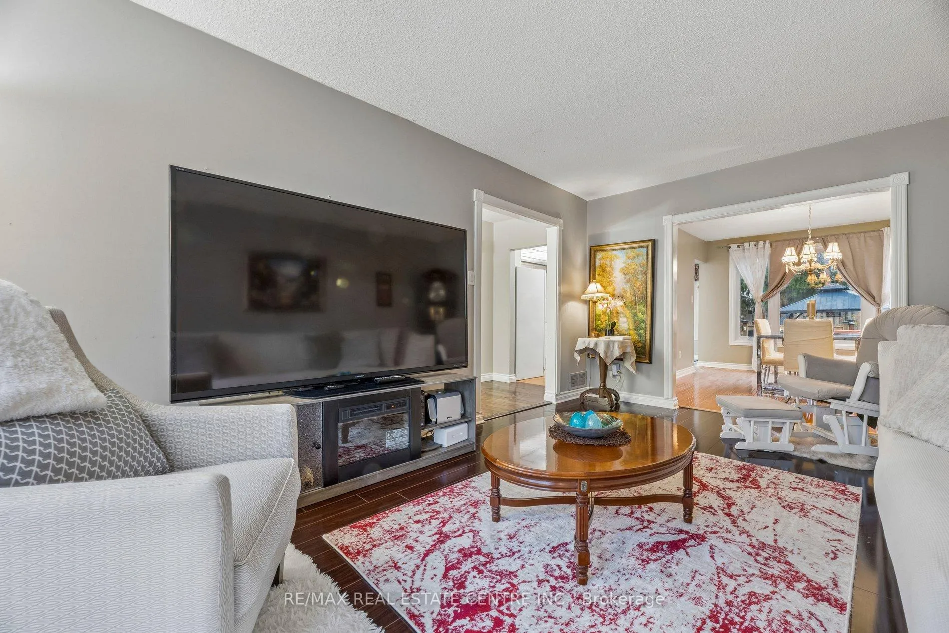 Photo 7 of 325 Aztec Drive, Oshawa, McLaughlin — HOMEH