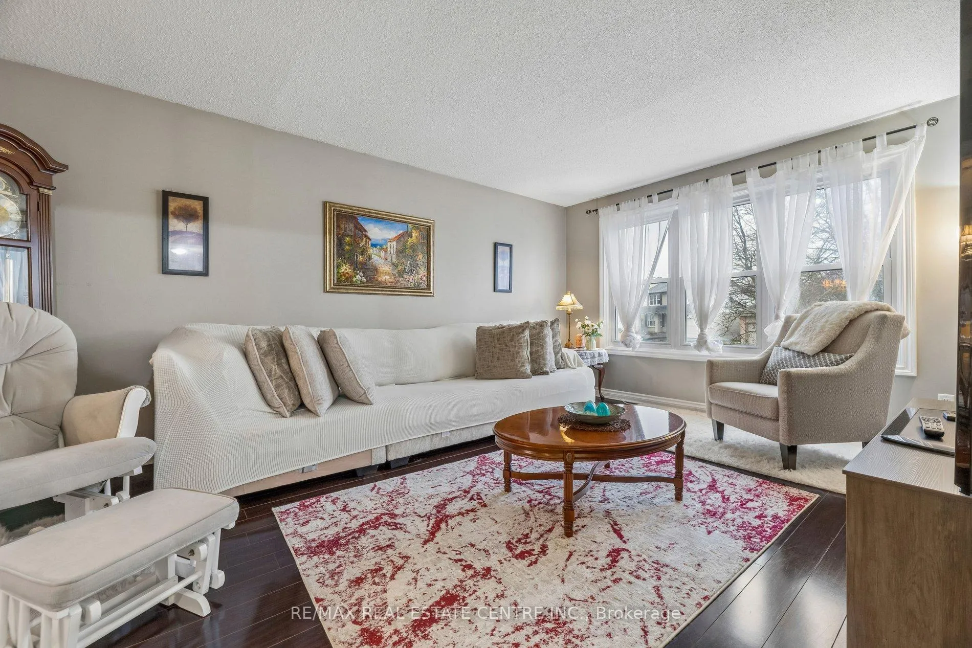 Photo 17 of 325 Aztec Drive, Oshawa, McLaughlin — HOMEH