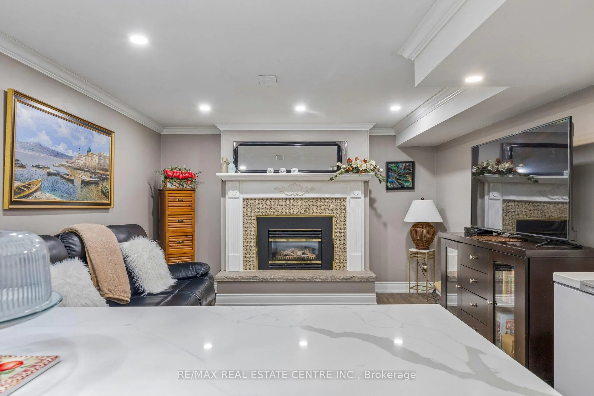 Photo 42 of 325 Aztec Drive, Oshawa, McLaughlin — HOMEH