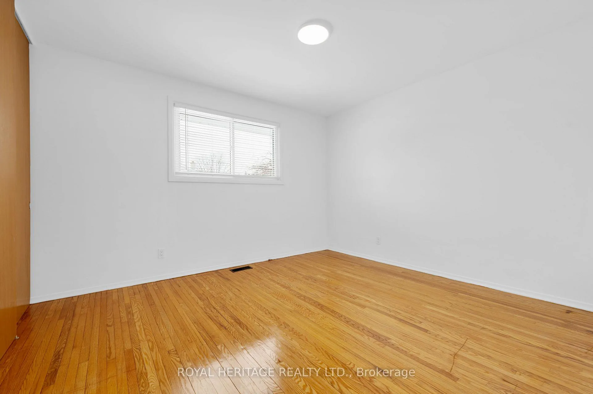 Photo 20 of 74 Village Drive, Belleville, Belleville Ward — HOMEH
