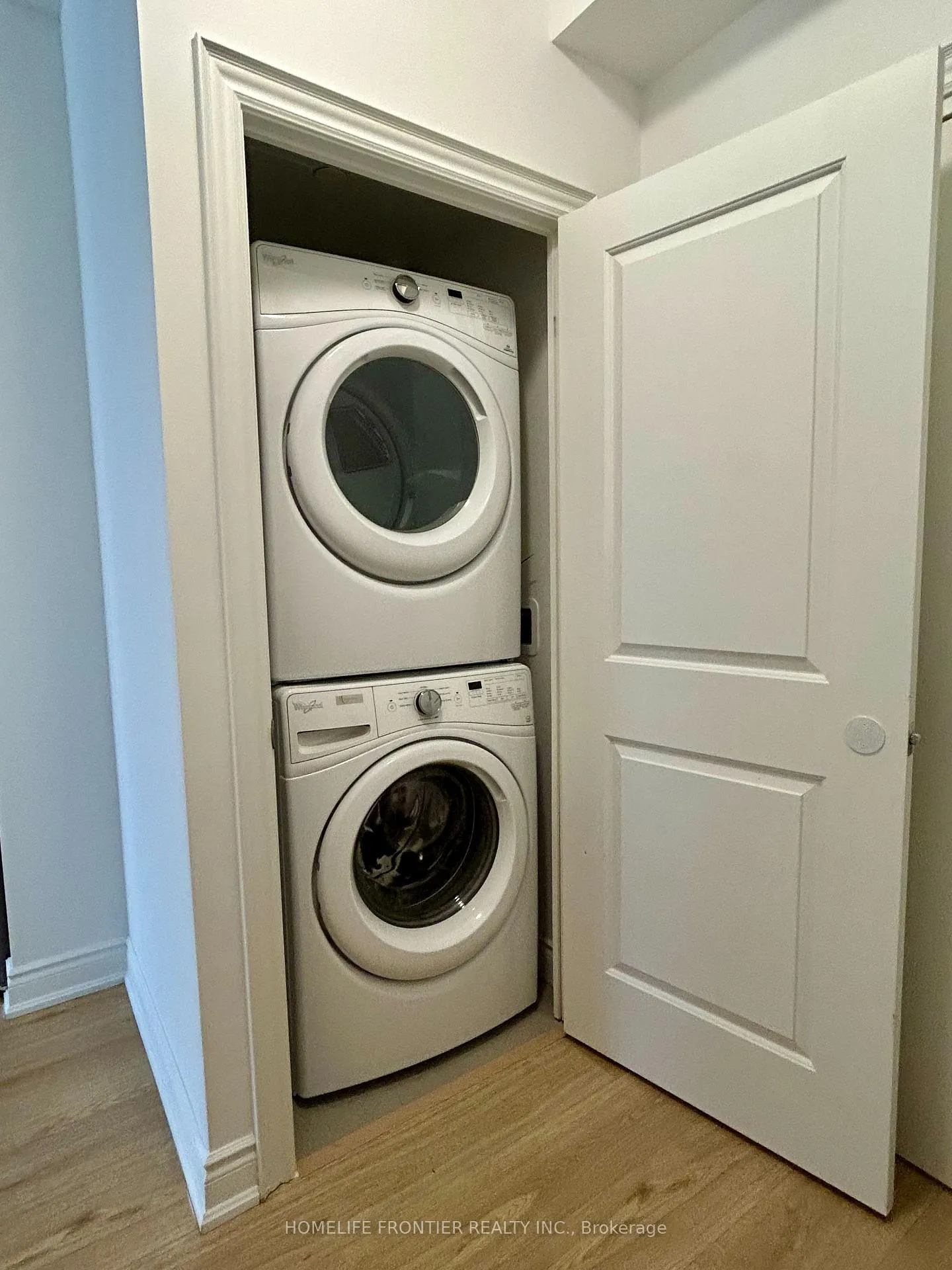 Photo 15 of Unit D502, 33 Clegg Road, Markham, Unionville — HOMEH