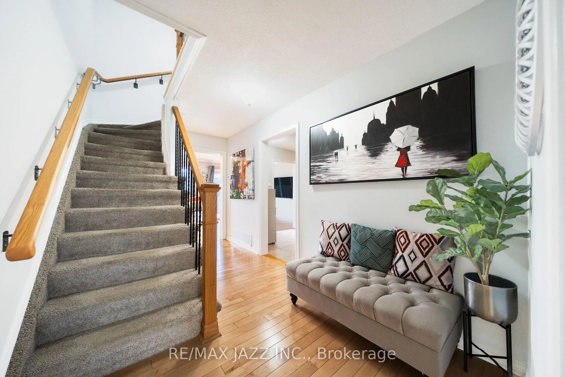 Photo 12 of Unit 11, 5 Michael Boulevard, Whitby, Lynde Creek — HOMEH