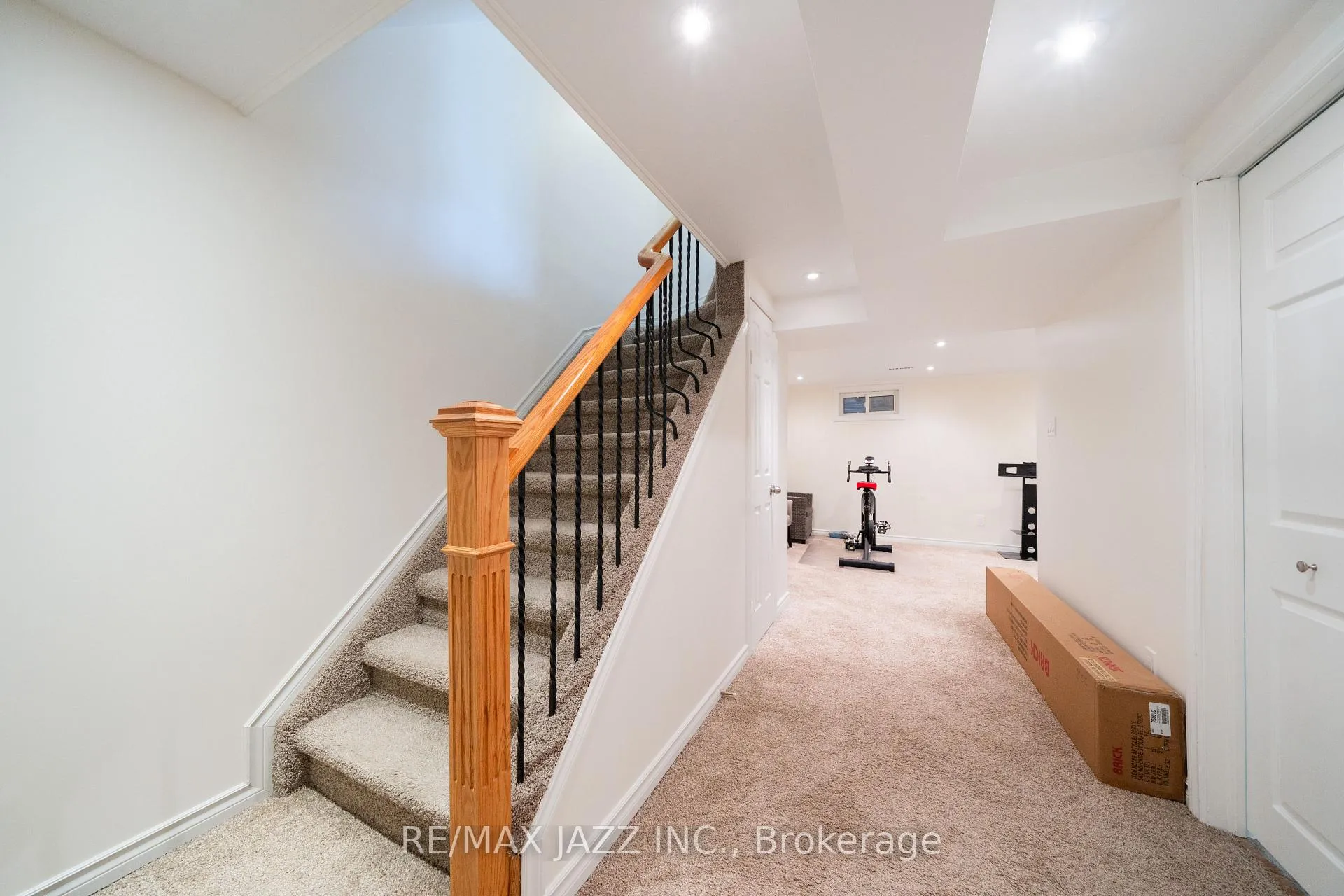 Photo 23 of Unit 11, 5 Michael Boulevard, Whitby, Lynde Creek — HOMEH