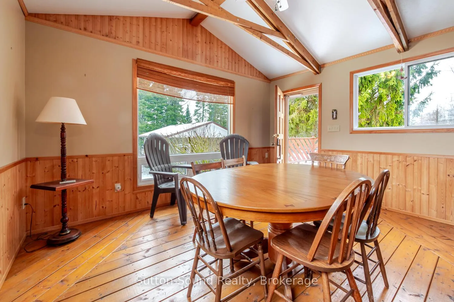 Photo 16 of 1754 6th Avenue E, Owen Sound — HOMEH