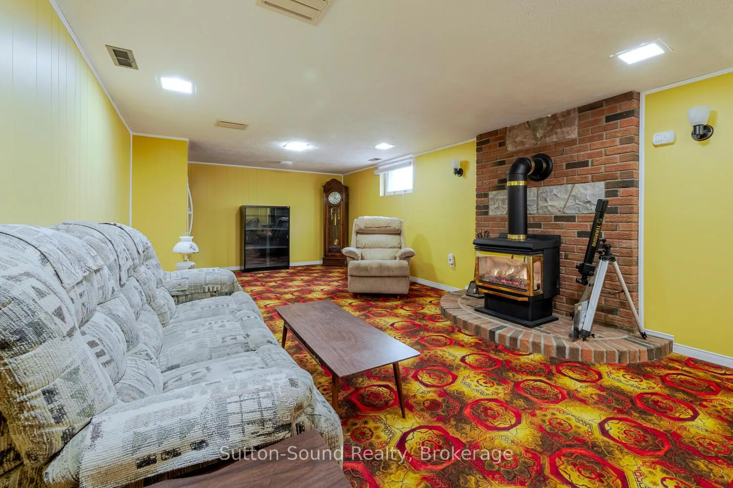 Photo 19 of 1754 6th Avenue E, Owen Sound — HOMEH