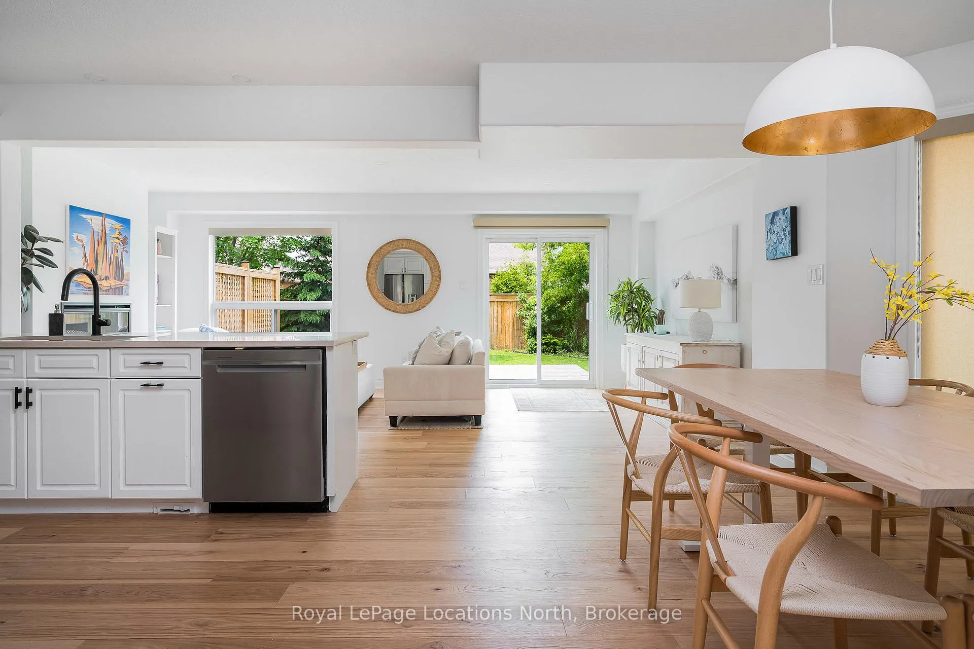 Photo 5 of 26 Davis Street, Collingwood — HOMEH
