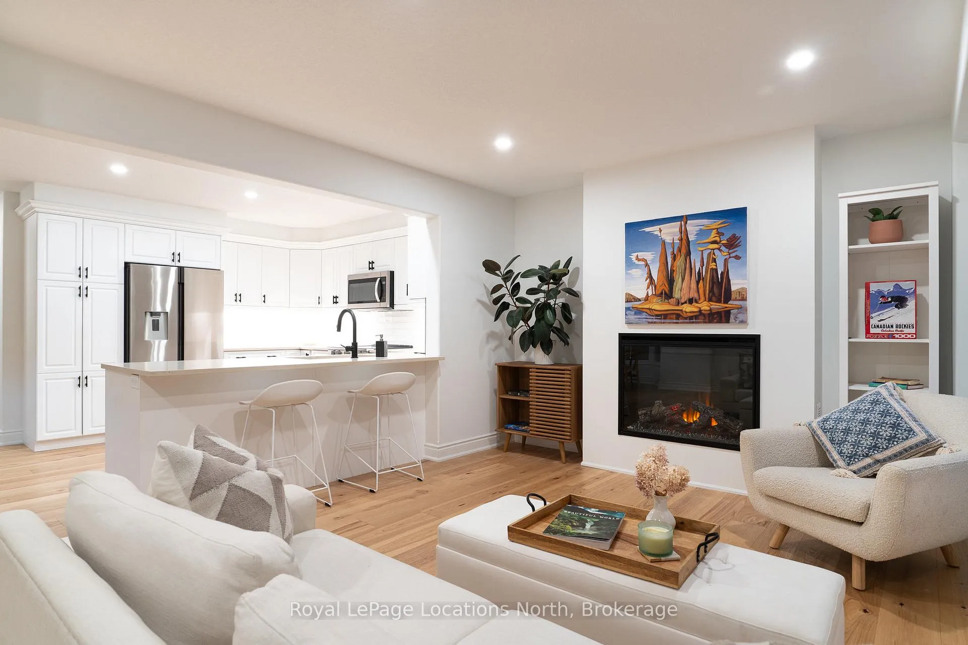 Photo 27 of 26 Davis Street, Collingwood — HOMEH