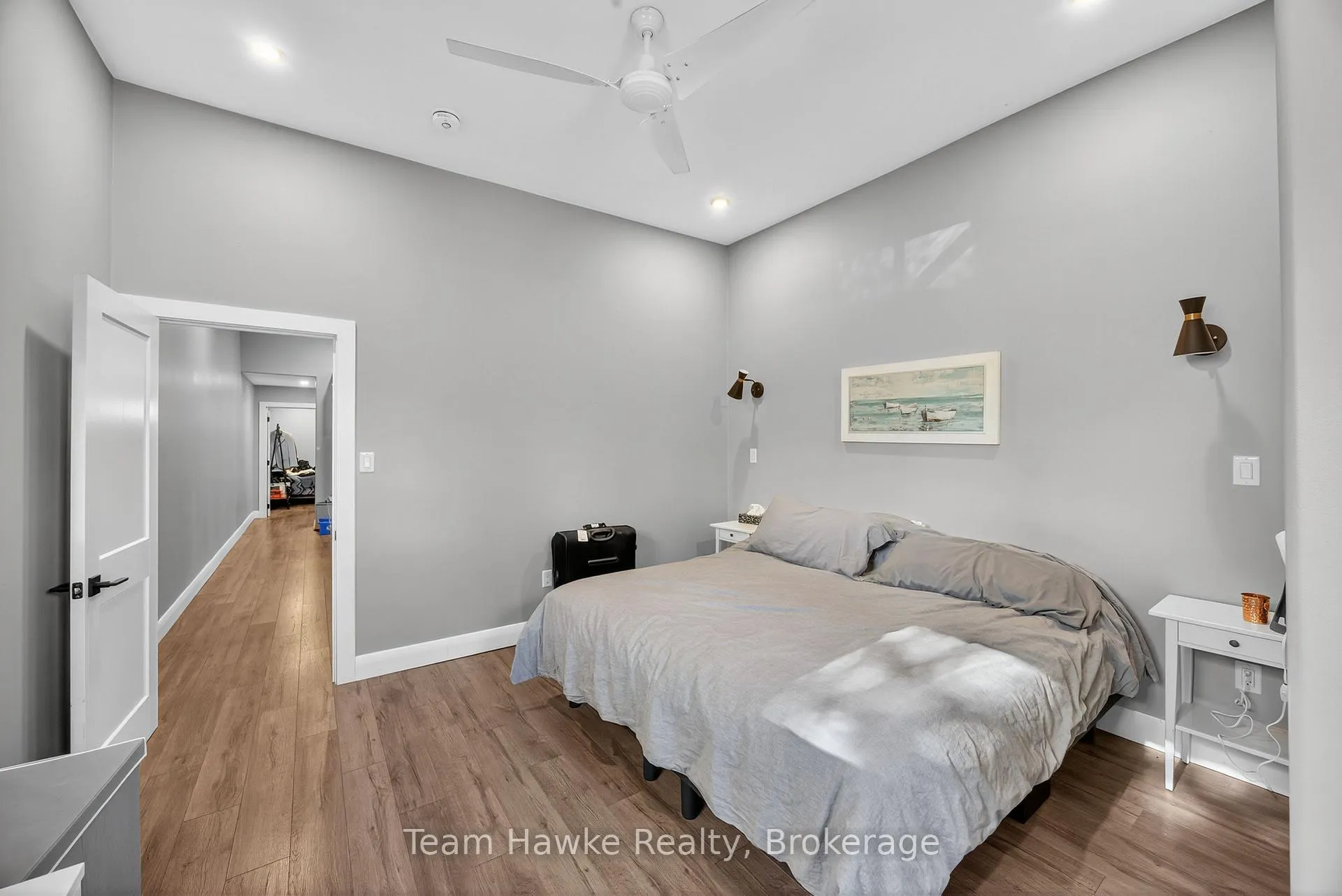 Photo 7 of Unit Unit 2, 253 King Street, Midland — HOMEH
