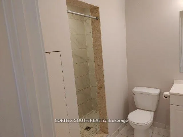 Photo 5 of Unit Bsmt, 29 Gore Drive, Barrie, Ardagh — HOMEH