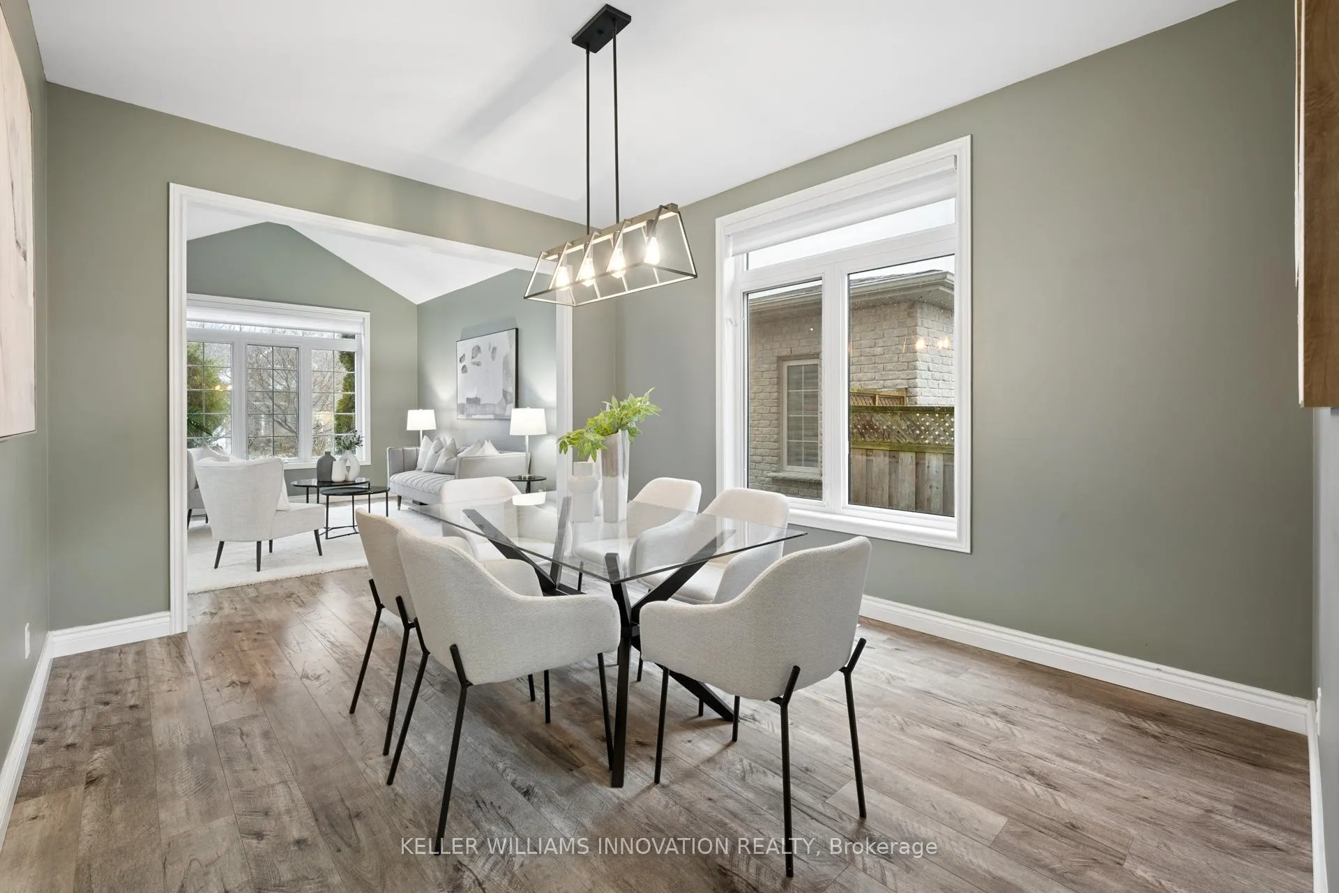 Photo 6 of 555 Sandbanks Crescent, Waterloo — HOMEH
