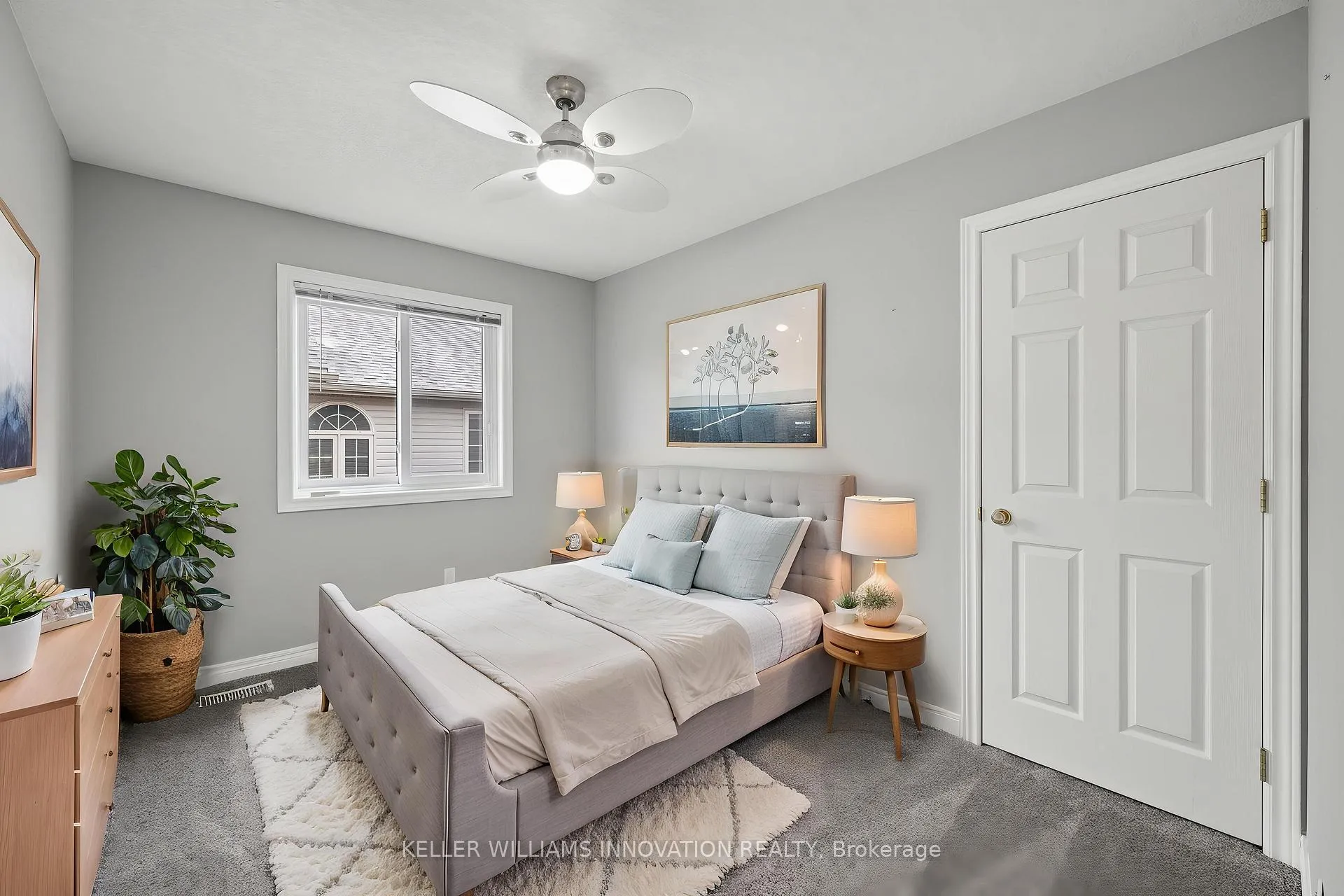 Photo 27 of 555 Sandbanks Crescent, Waterloo — HOMEH