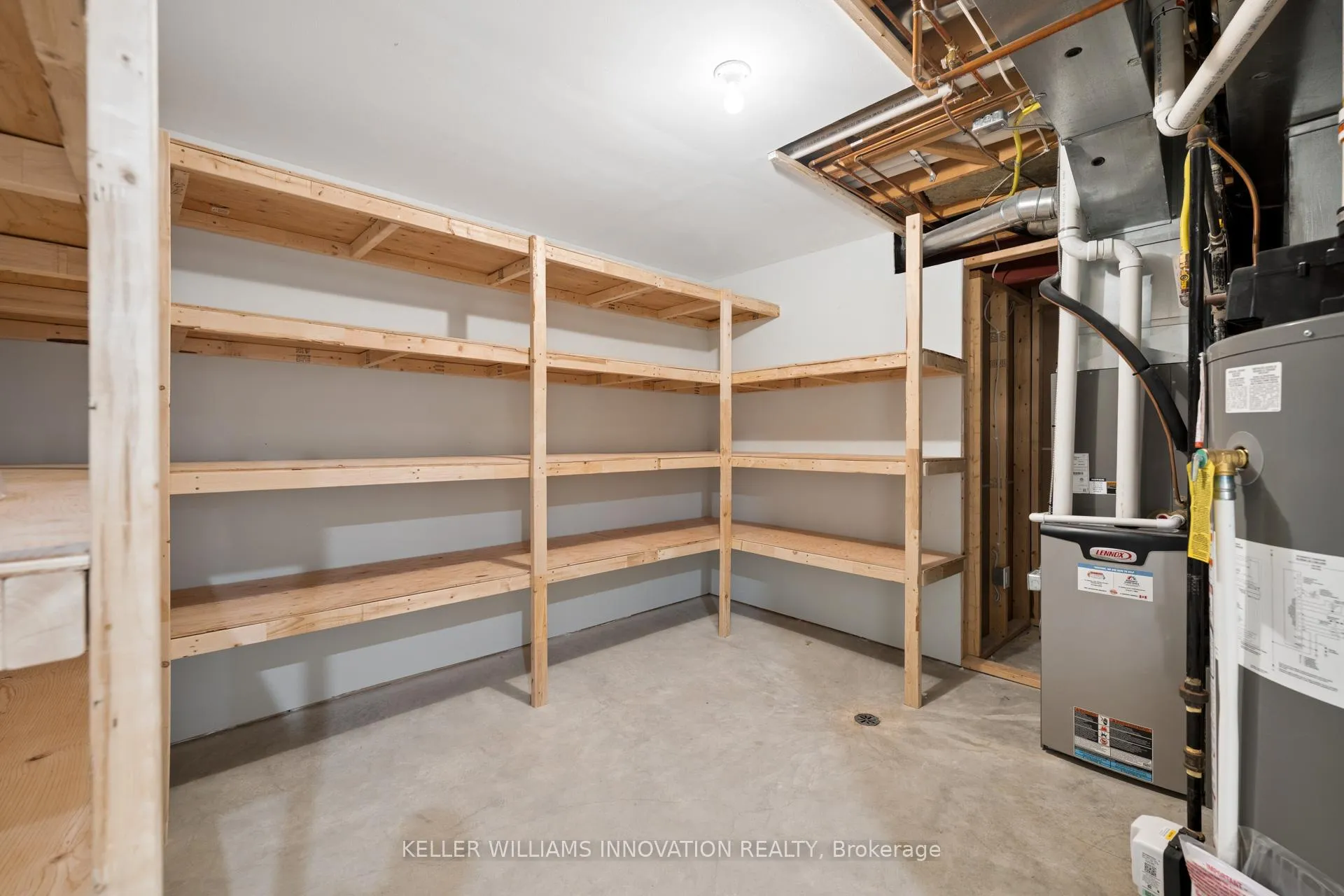 Photo 38 of 555 Sandbanks Crescent, Waterloo — HOMEH