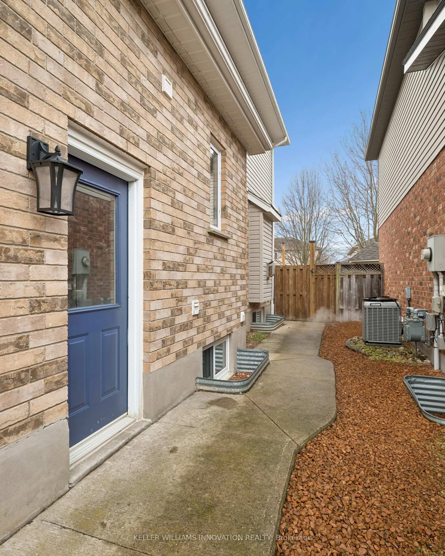 Photo 39 of 555 Sandbanks Crescent, Waterloo — HOMEH