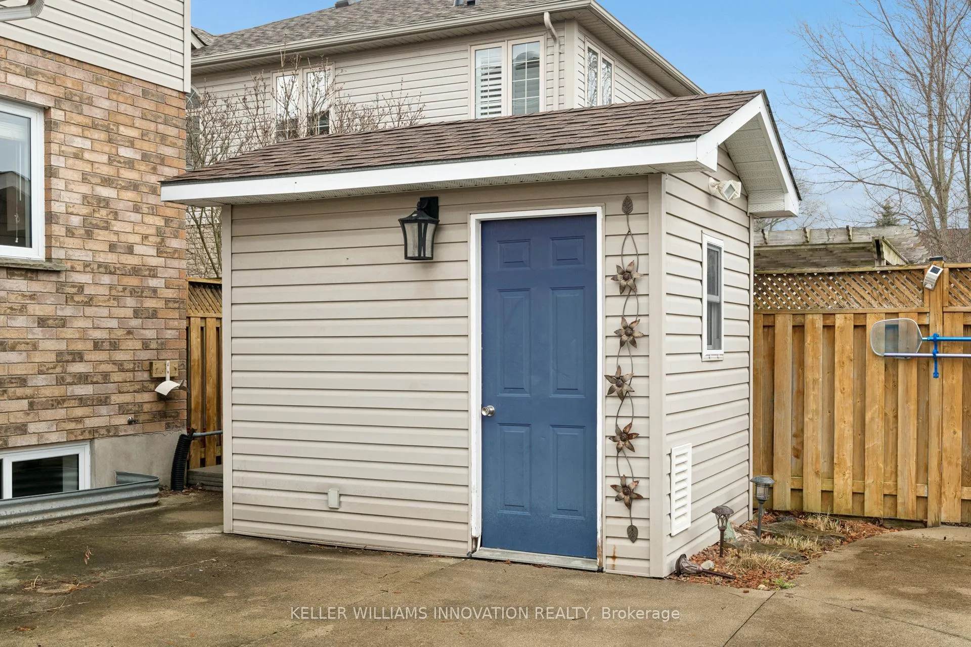 Photo 47 of 555 Sandbanks Crescent, Waterloo — HOMEH