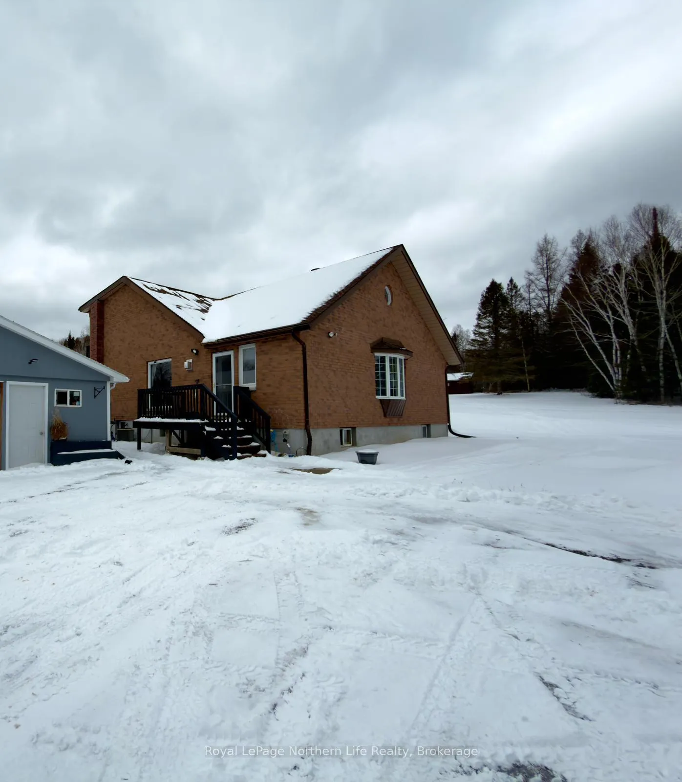 Front of 799 Maple Hill Road