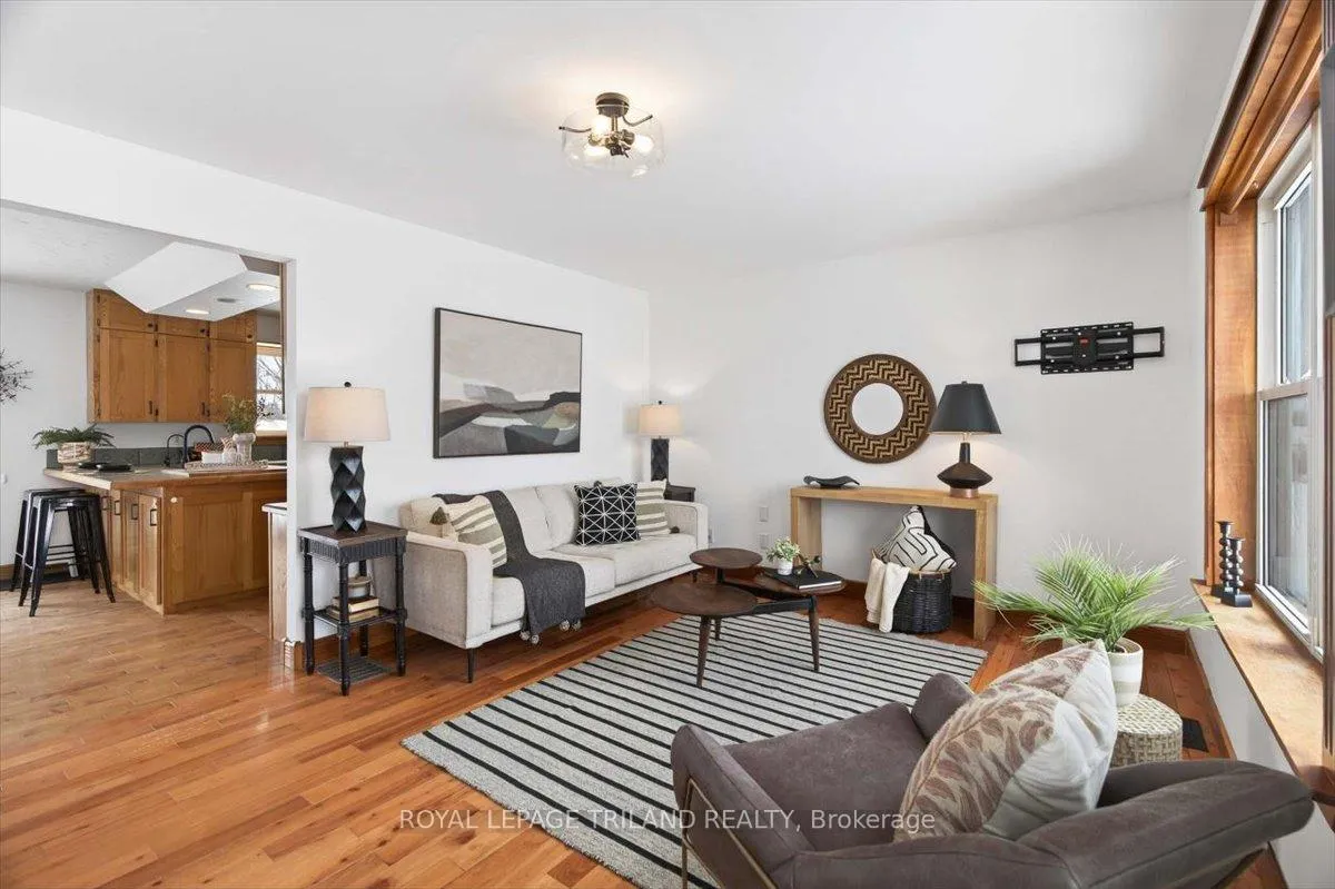 Photo 13 of 7603 Zion Line, Warwick, Watford — HOMEH