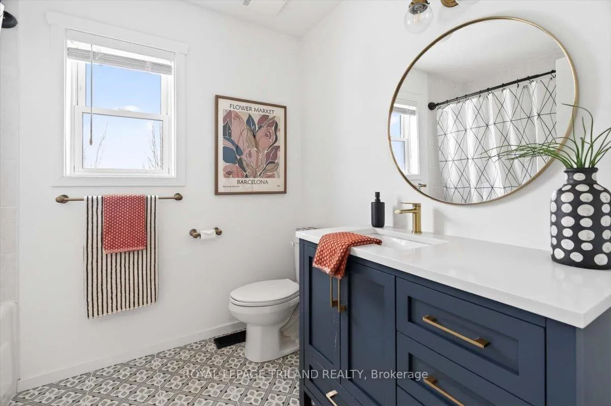 Photo 22 of 7603 Zion Line, Warwick, Watford — HOMEH