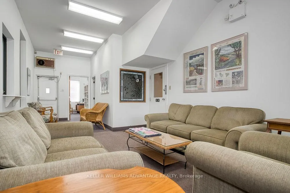 Photo 9 of 157 Gerrard Street E, Toronto, Moss Park — HOMEH