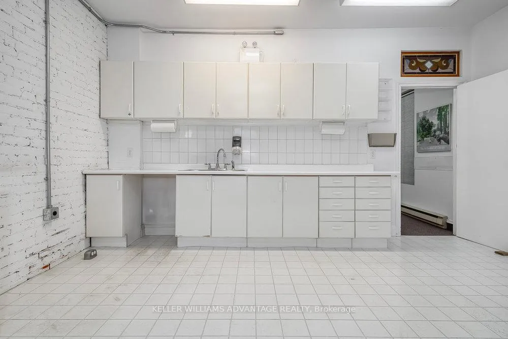 Photo 33 of 157 Gerrard Street E, Toronto, Moss Park — HOMEH