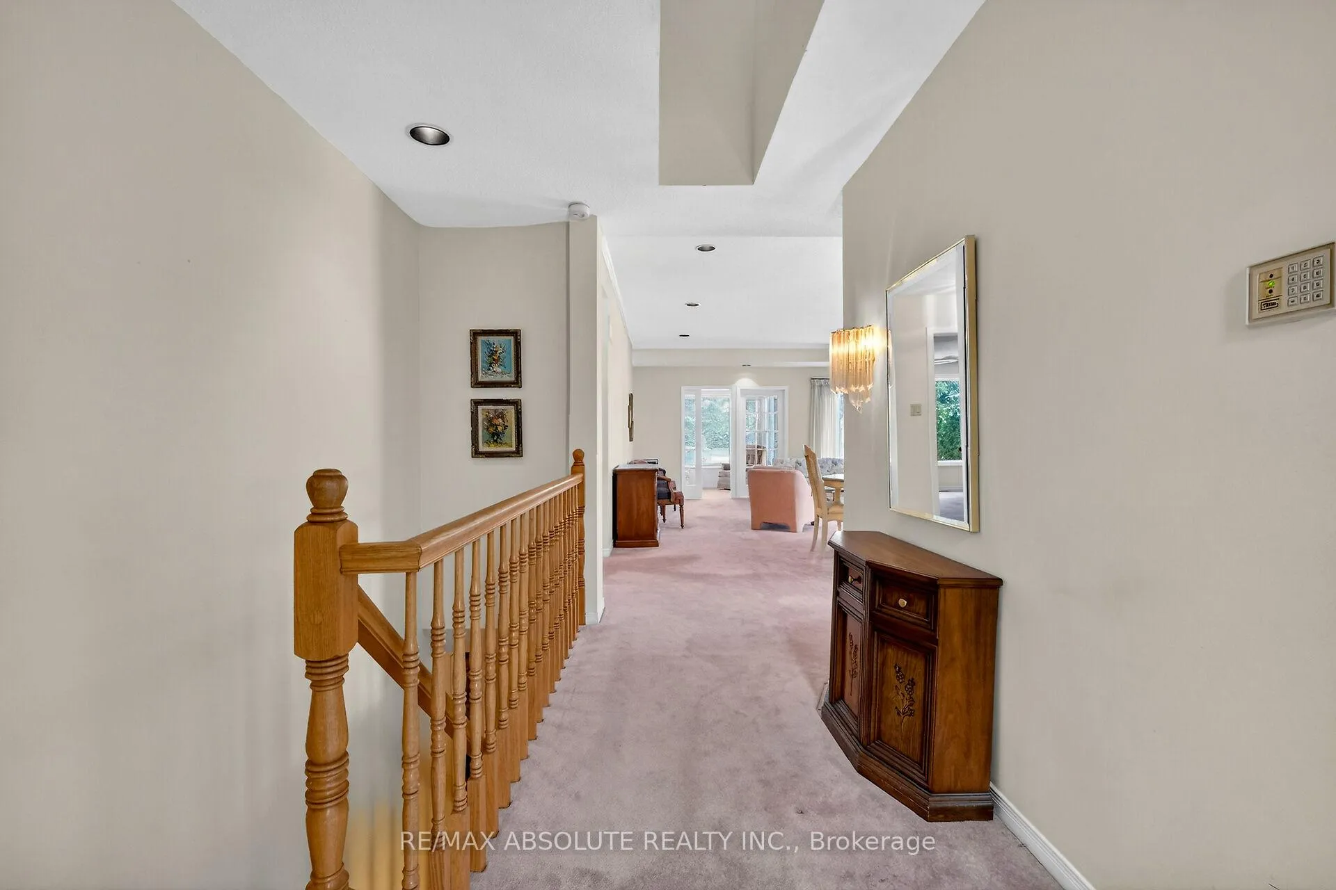 Photo 6 of 18 Pine Needles Court, Ottawa, Stittsville (Central) — HOMEH