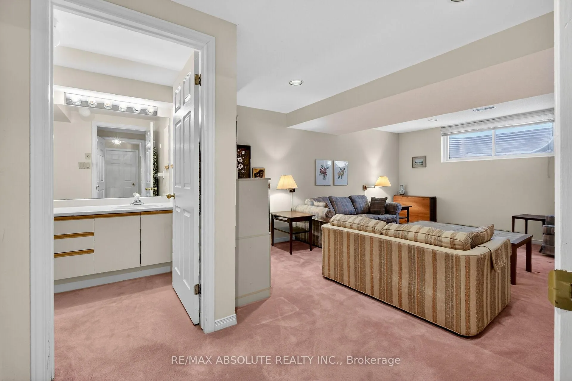 Photo 44 of 18 Pine Needles Court, Ottawa, Stittsville (Central) — HOMEH