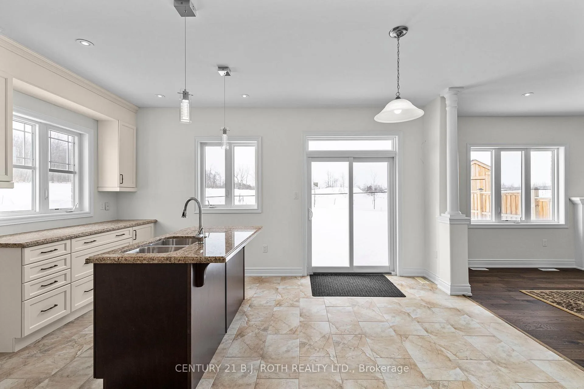 Photo 6 of 2978 Annalysse Drive, Orillia — HOMEH
