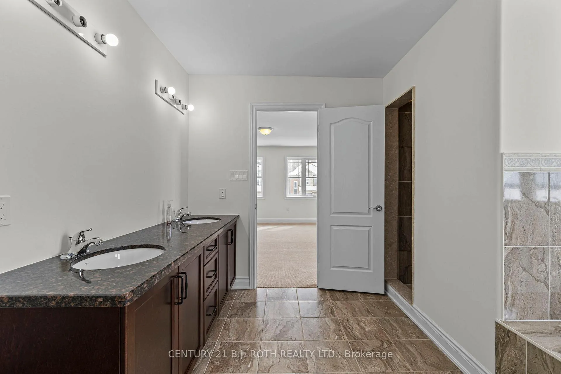 Photo 19 of 2978 Annalysse Drive, Orillia — HOMEH