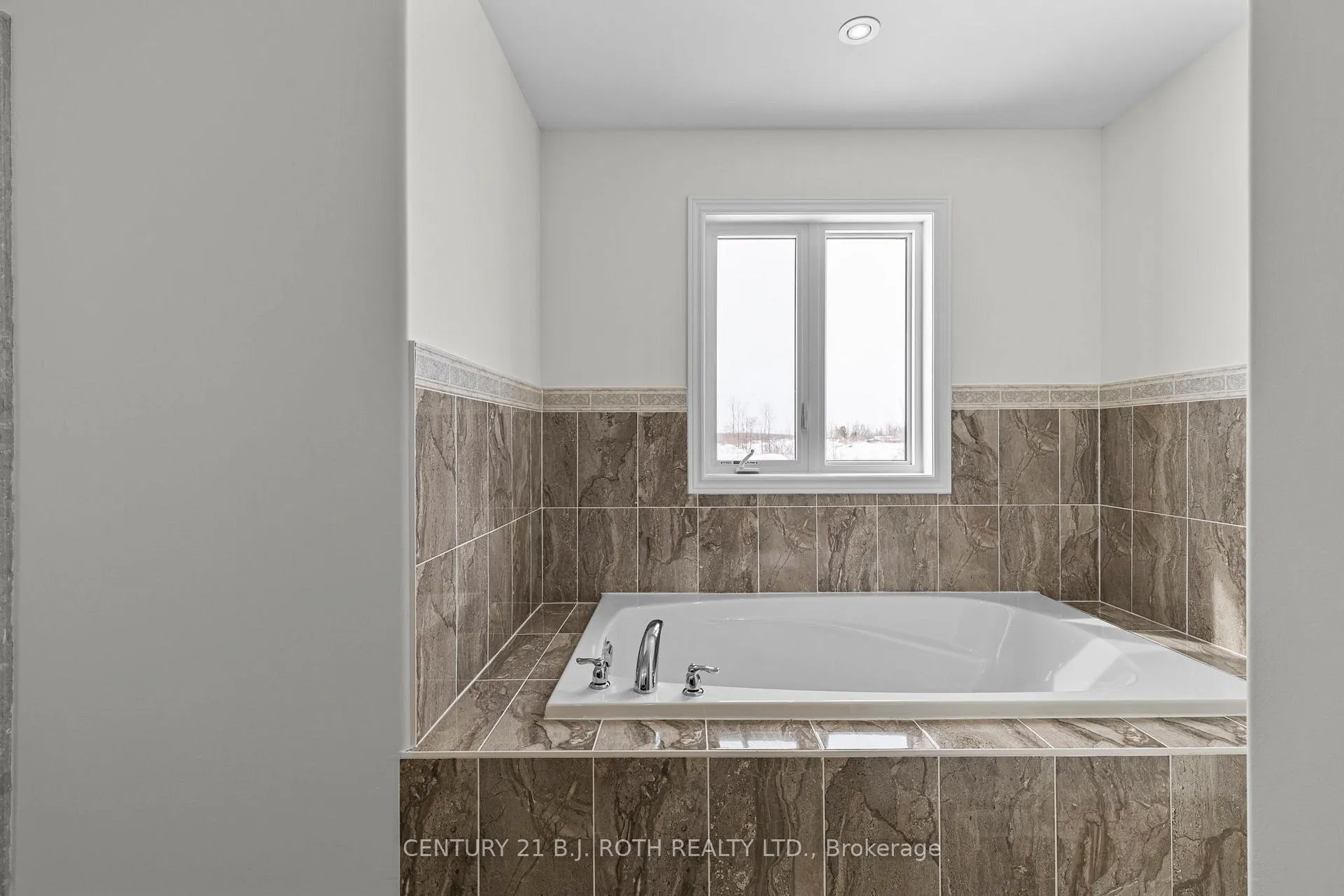 Photo 20 of 2978 Annalysse Drive, Orillia — HOMEH