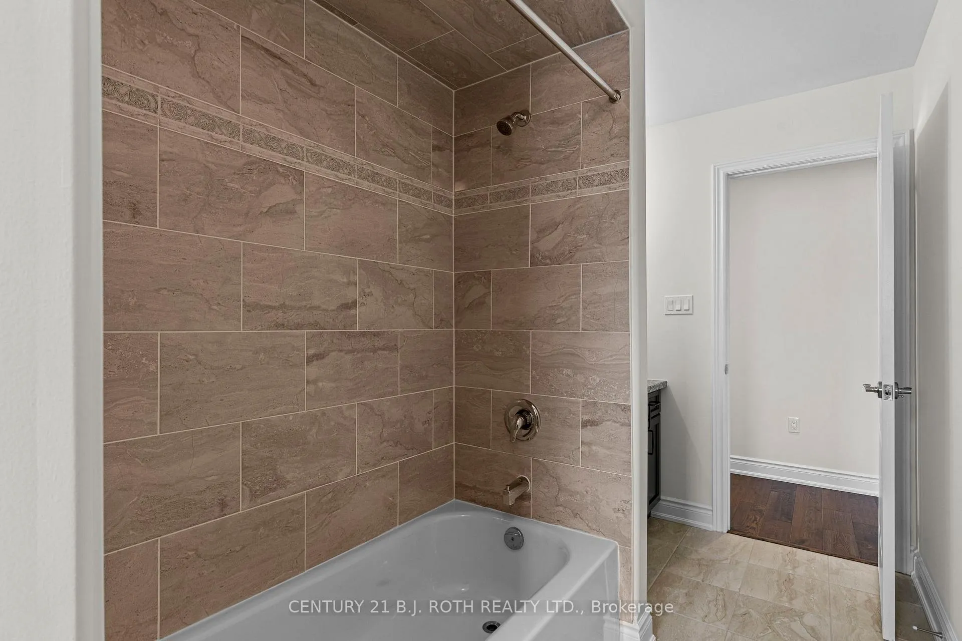 Photo 30 of 2978 Annalysse Drive, Orillia — HOMEH