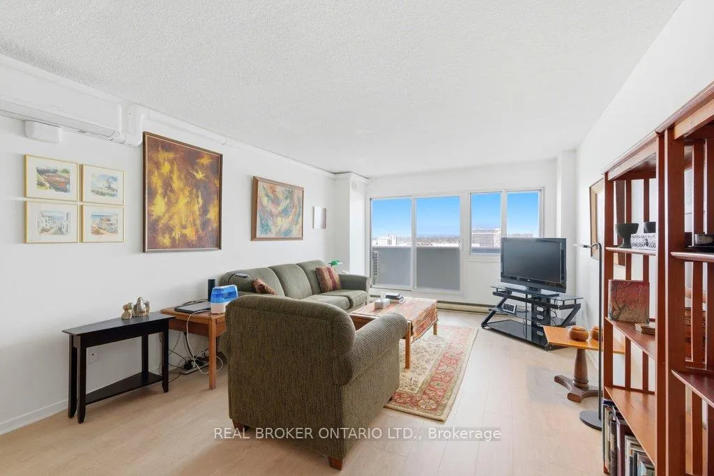 Photo 7 of Unit 1613, 40 Landry Street, Ottawa, Vanier — HOMEH