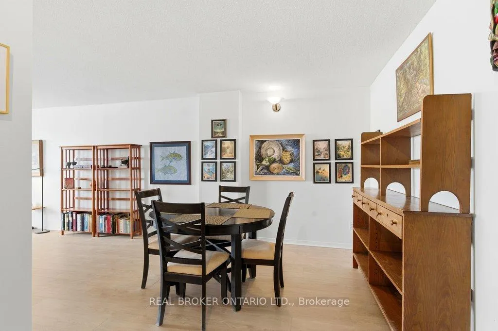 Photo 9 of Unit 1613, 40 Landry Street, Ottawa, Vanier — HOMEH