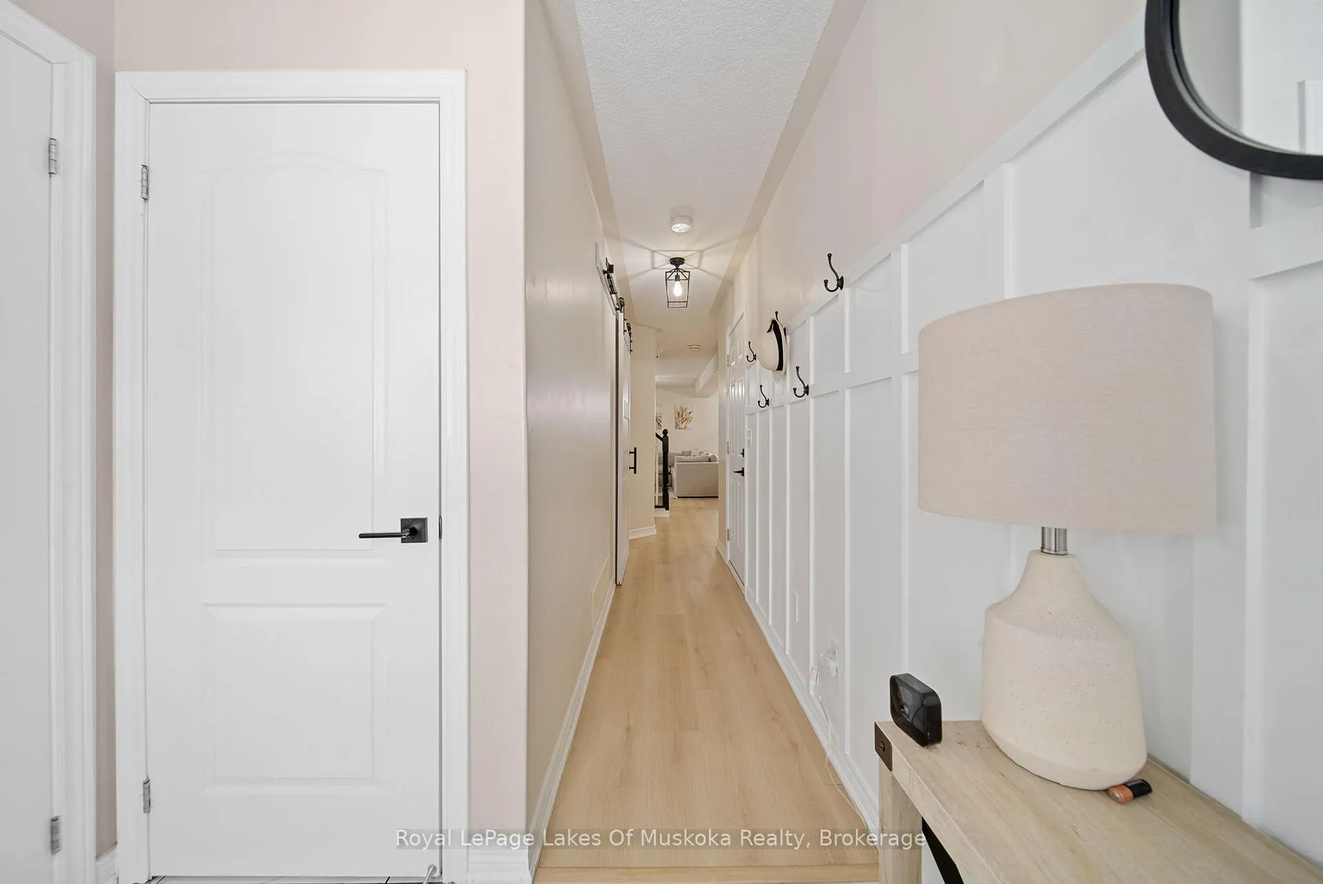 Photo 4 of 70 Pearl Drive, Orillia — HOMEH