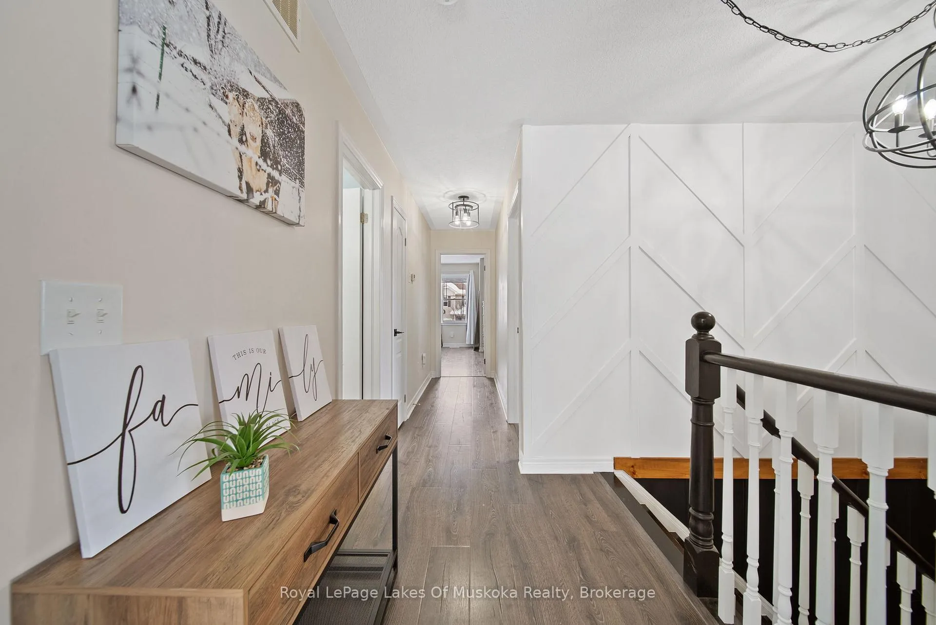 Photo 17 of 70 Pearl Drive, Orillia — HOMEH