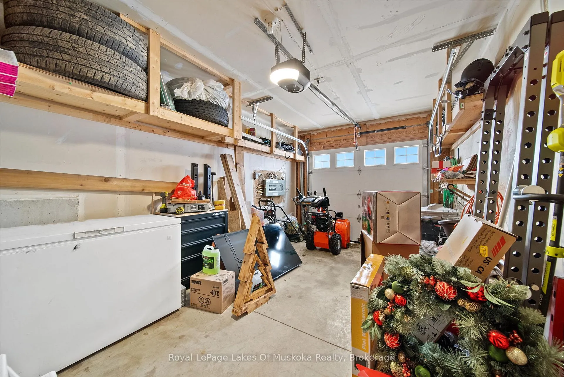 Photo 32 of 70 Pearl Drive, Orillia — HOMEH