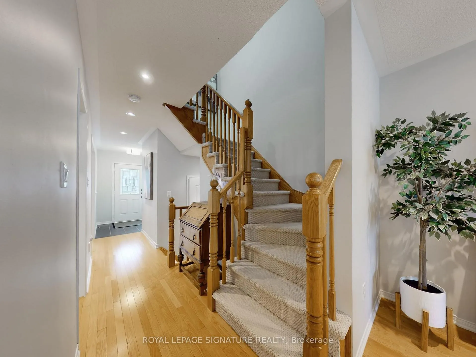 Photo 22 of 24 Stockport Road, Markham, Cornell — HOMEH