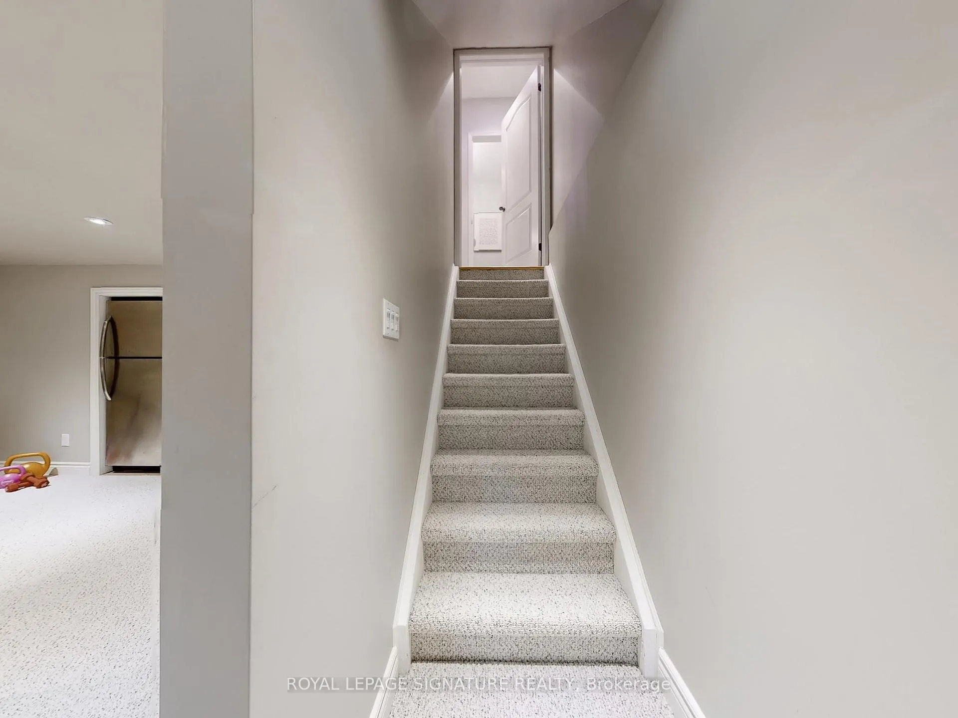 Photo 33 of 24 Stockport Road, Markham, Cornell — HOMEH