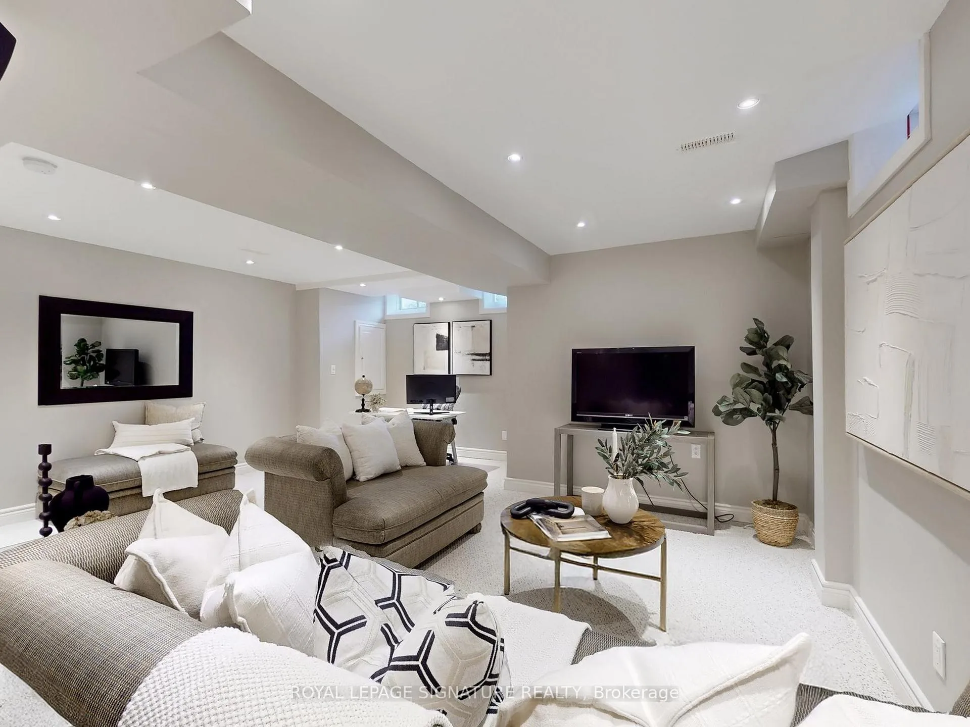 Photo 35 of 24 Stockport Road, Markham, Cornell — HOMEH