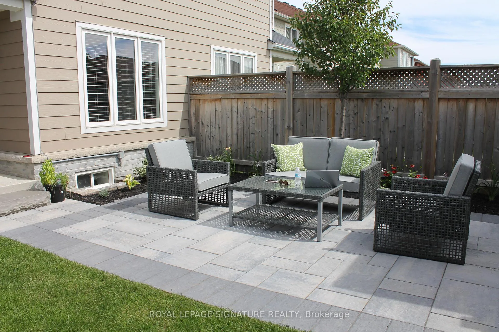 Photo 43 of 24 Stockport Road, Markham, Cornell — HOMEH