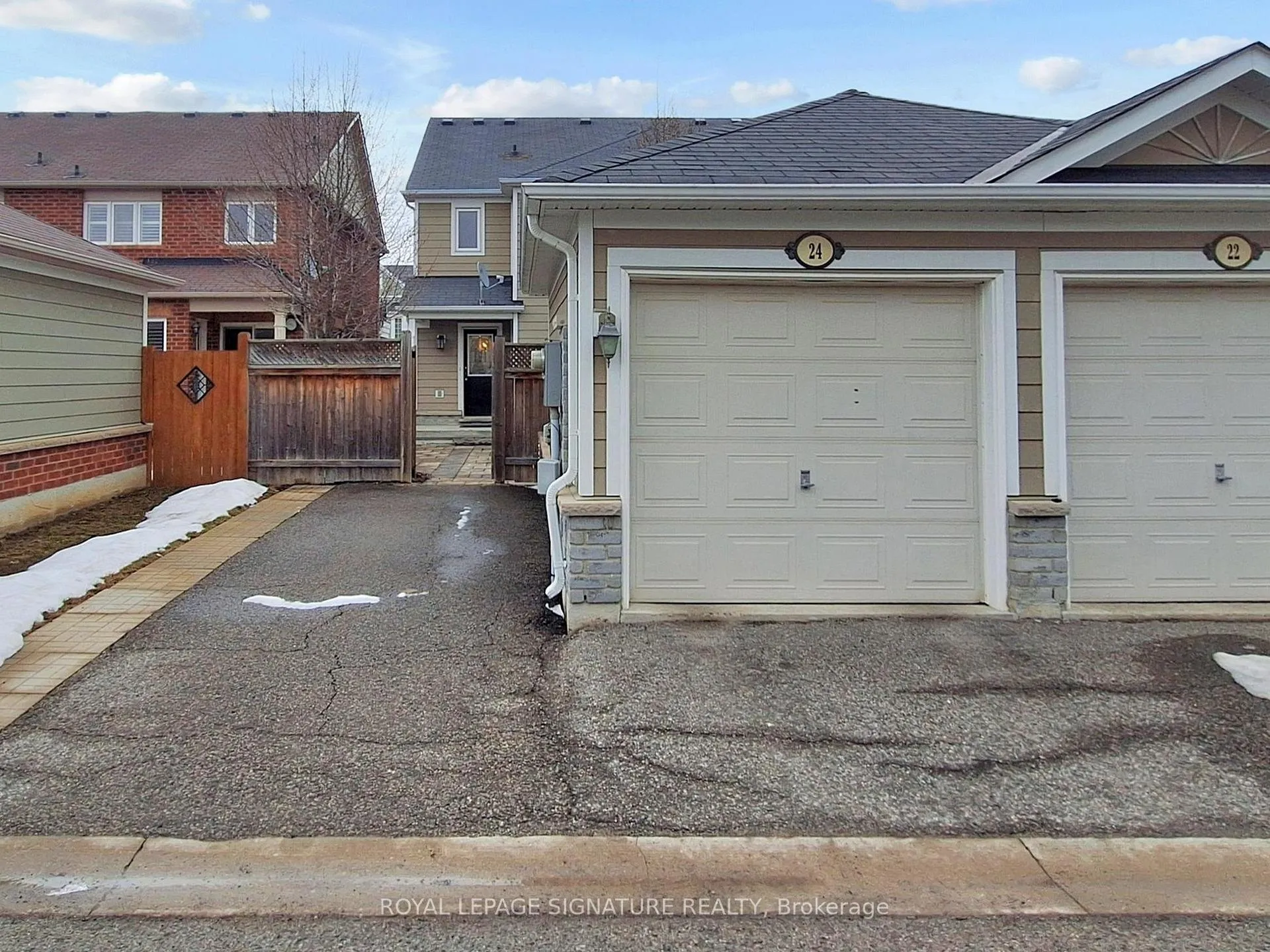 Photo 44 of 24 Stockport Road, Markham, Cornell — HOMEH