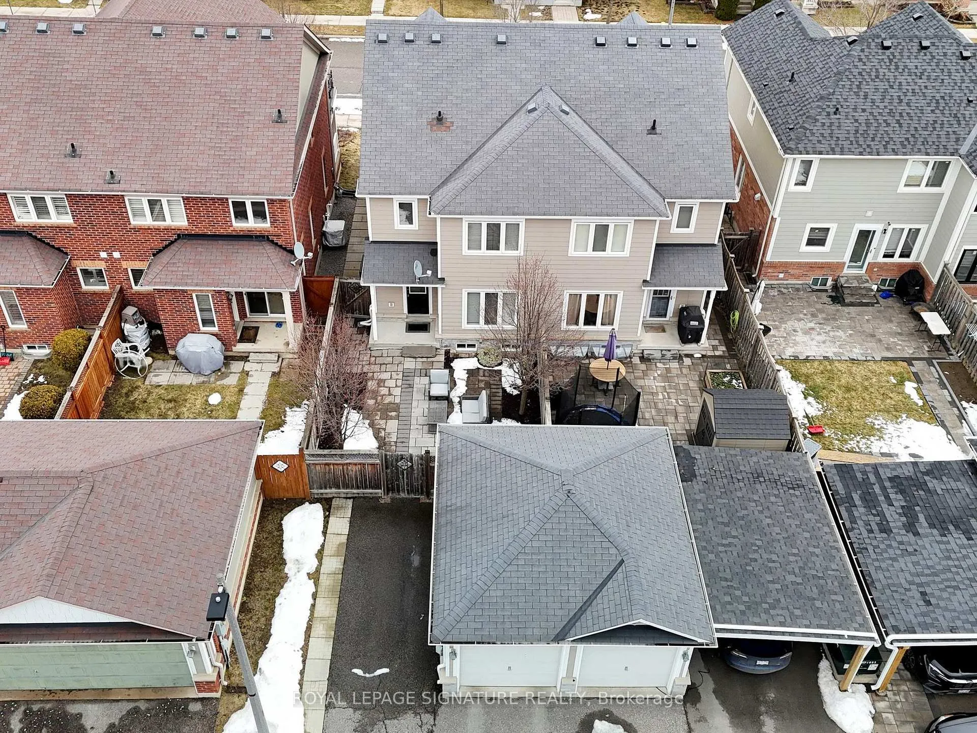 Photo 46 of 24 Stockport Road, Markham, Cornell — HOMEH