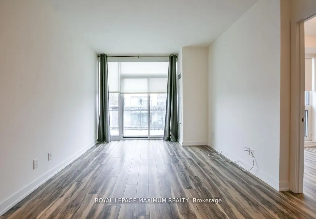 Photo 17 of Unit B417, 271 Sea Ray Avenue, Innisfil, Rural Innisfil — HOMEH