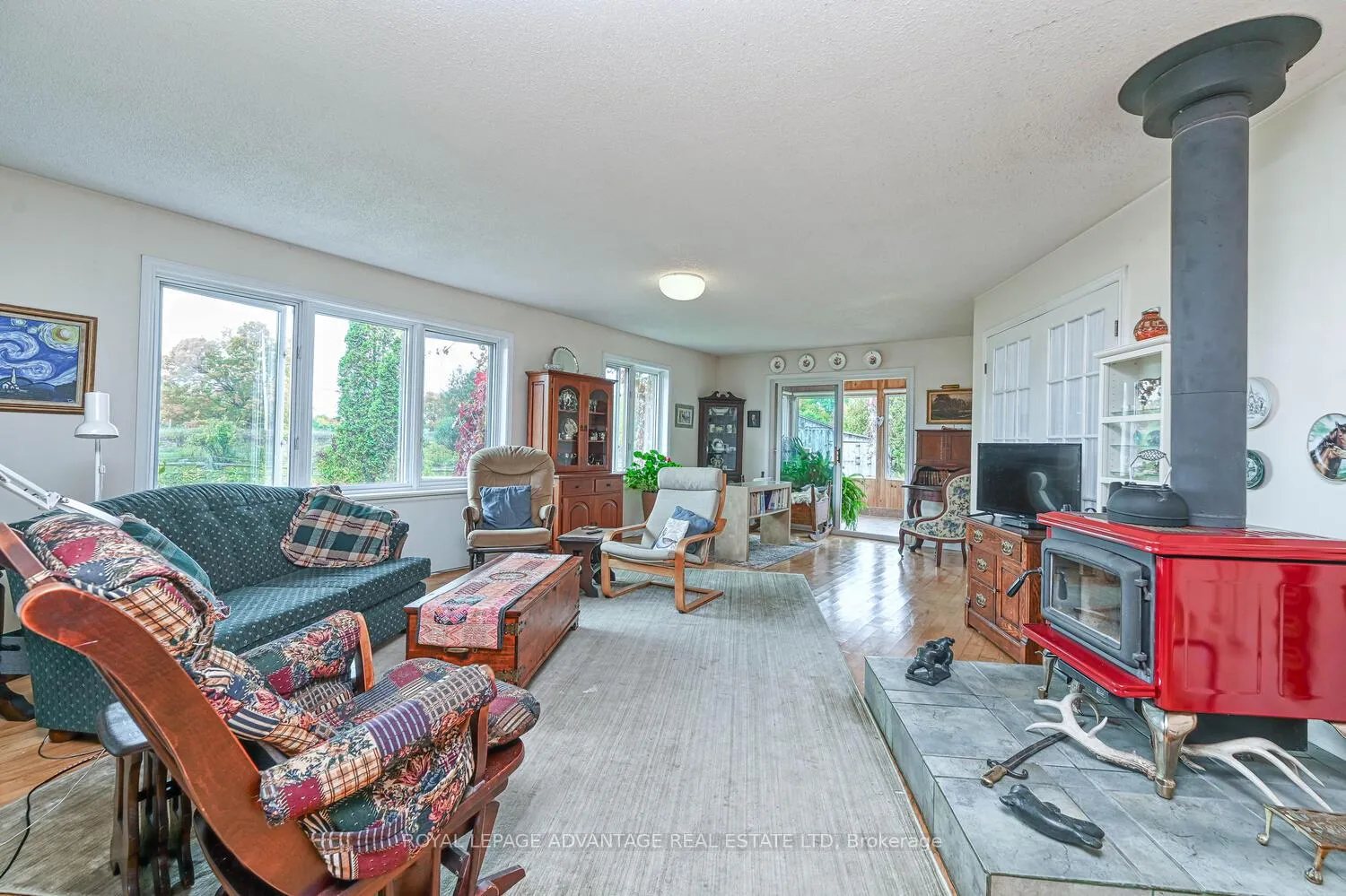 Photo 6 of 1612 Bennett Lake Road, Tay Valley, Bathurst/Burgess & Sherbrooke (Bathurst) Twp — HOMEH