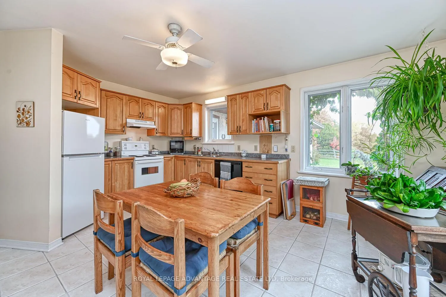 Photo 19 of 1612 Bennett Lake Road, Tay Valley, Bathurst/Burgess & Sherbrooke (Bathurst) Twp — HOMEH