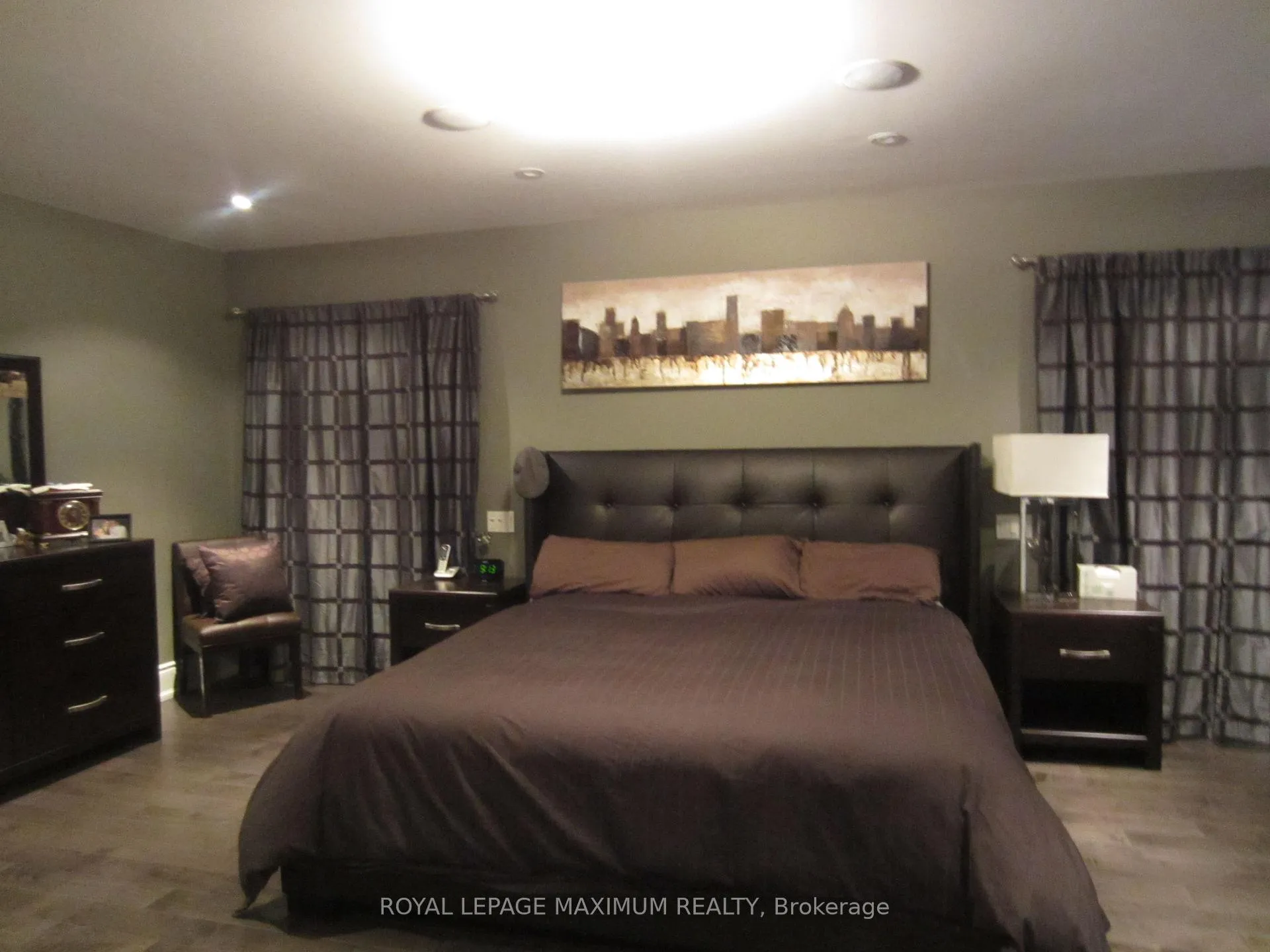Photo 14 of 16 Orion Avenue, Vaughan, Vellore Village — HOMEH